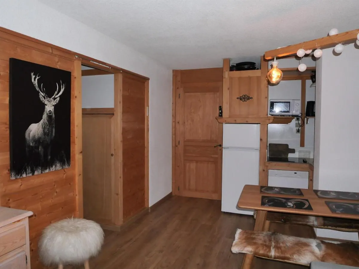 La Belle Etoile Apartment Manigod